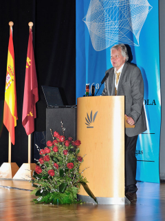 Dr. Klaus Berndsen beim KFO-Kongress in Murcia